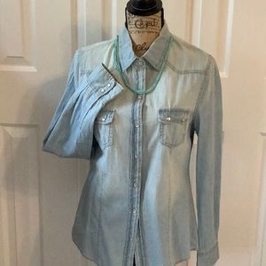 Cute Chambray Western Shirt
